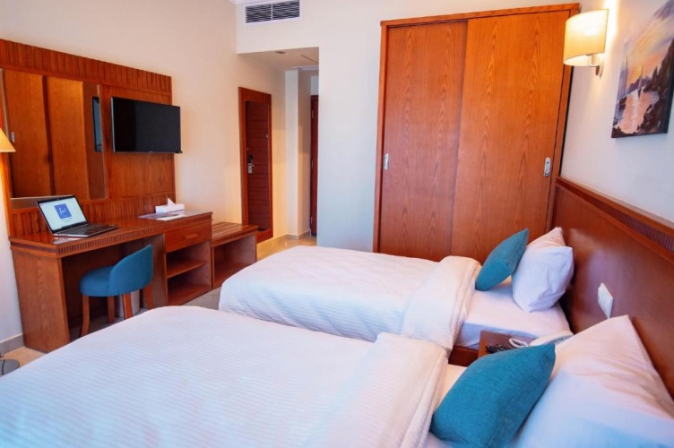 Twin room