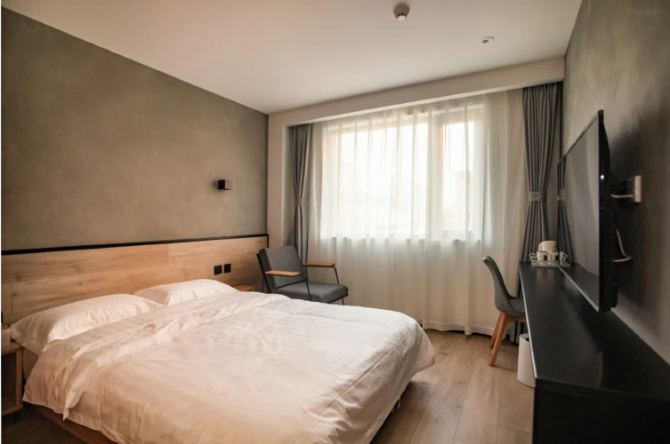 Fresh hotel Beijing station store