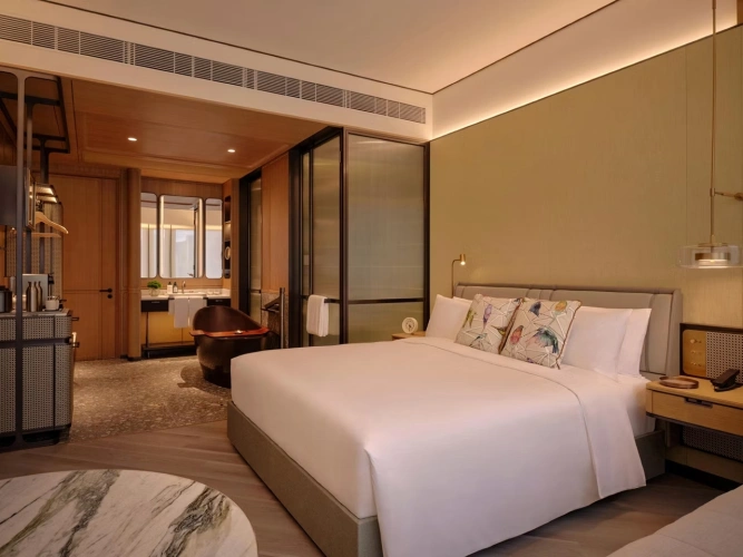 Premium Plunge Bath Double room East Sea View