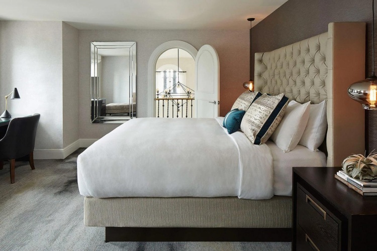 1 Bedroom Executive Tower Double Suite