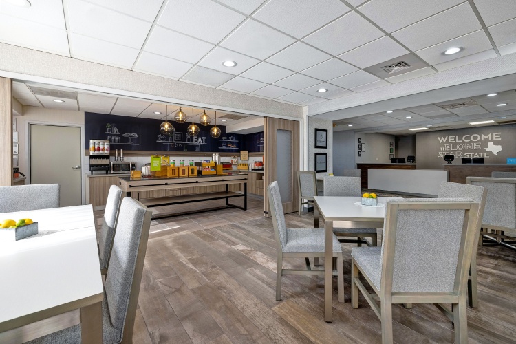 Hampton Inn San Antonio-Downtown (River Walk) photo 16