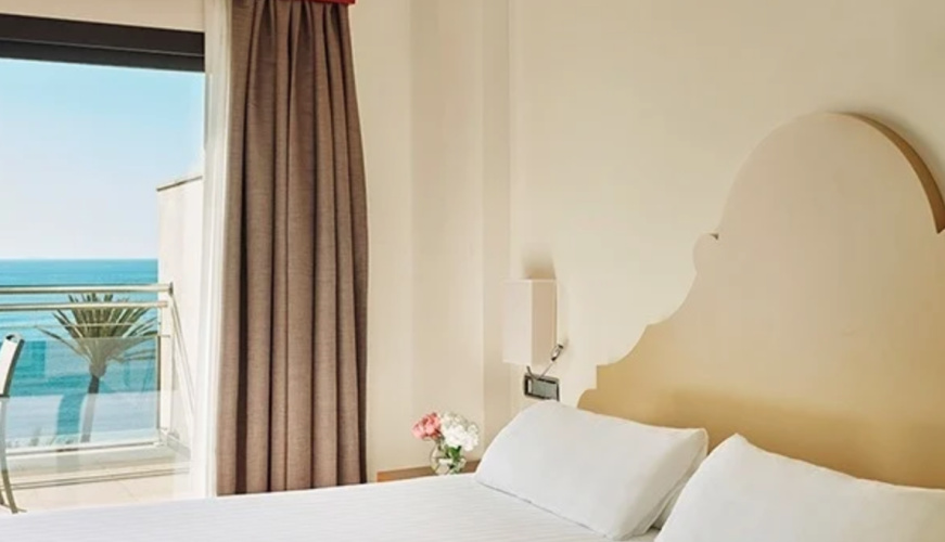 Classic Double with terrace room with sea view