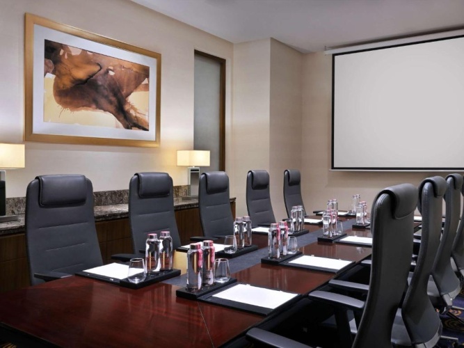 Movenpick Hotel Jumeirah Beach photo 32