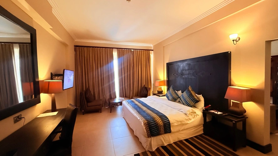 Double Suite