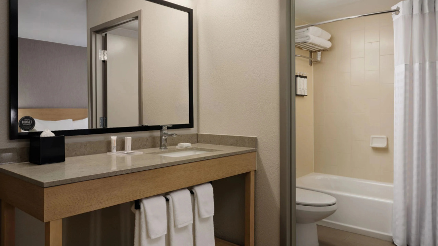 Hyatt Place Tampa Airport/Westshore photo 10