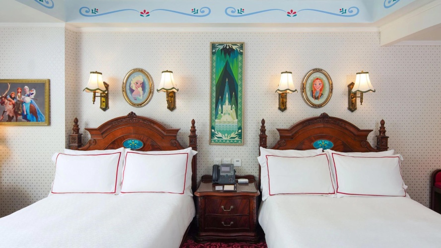 Kingdom Club Frozen Double Suite