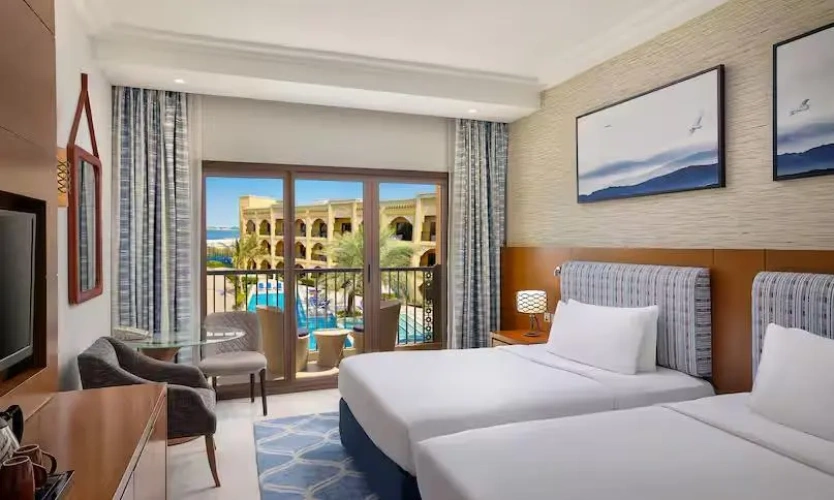 Guest Twin room with balcony