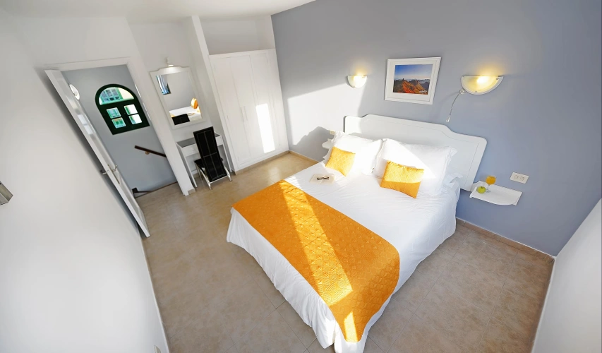 Quadruple Suite