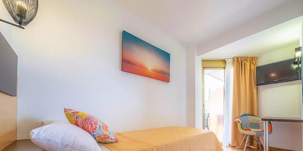 Standard Single room