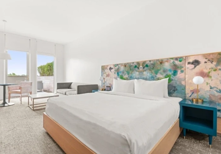 Deluxe Double room with balcony