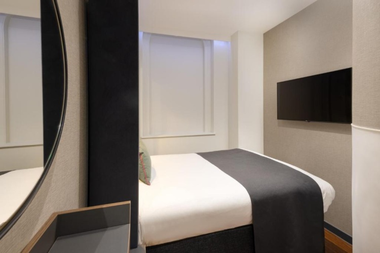 No Window Cosy Double room