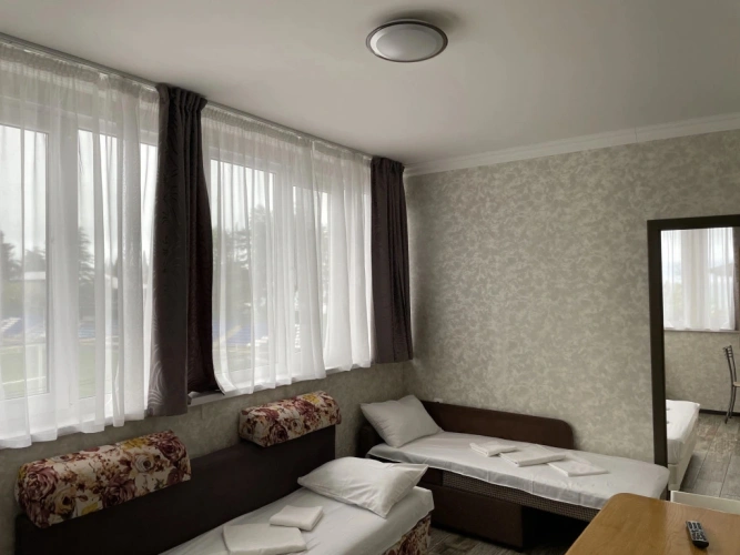 2 Bedrooms Double Suite