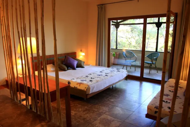 Club Nur Hotel