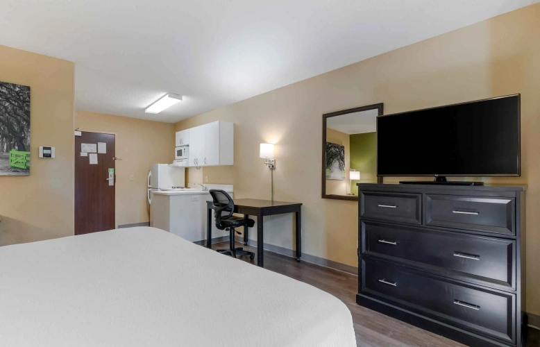1 Bedroom Double Suite
