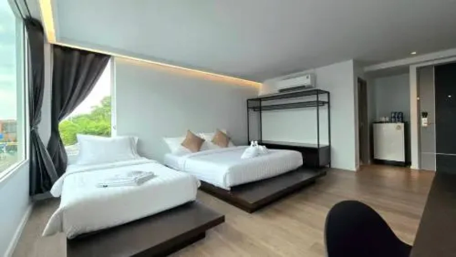 Triple room