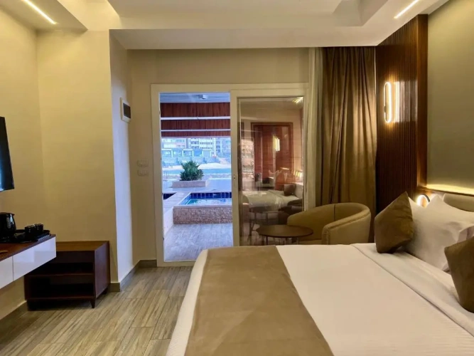 Superior Double room with pool view