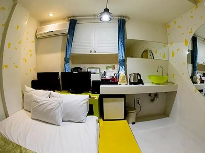 Multi Doroci Hotel
