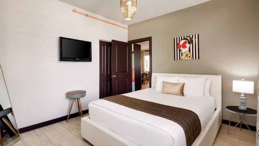 1 Bedroom Double Suite