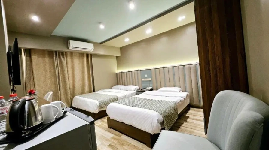 Standard room with partial river view