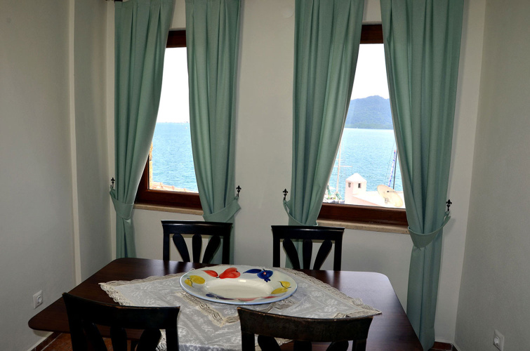Hades Villa