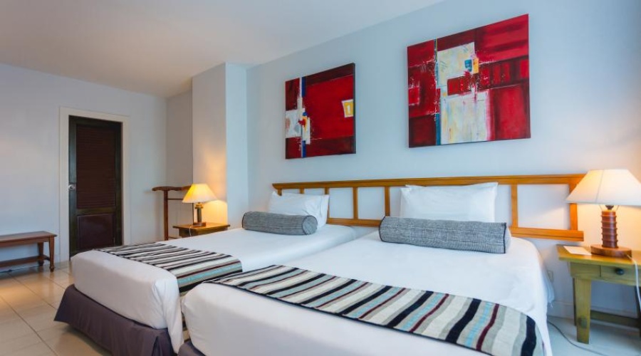 1 Bedroom Residence with garden view