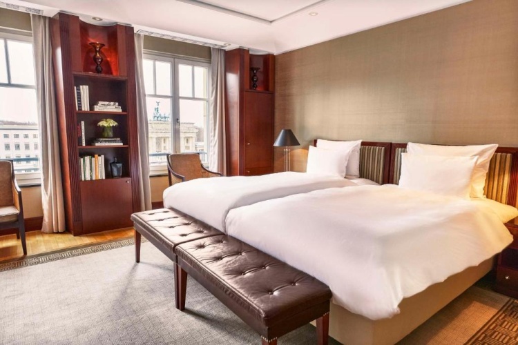 Adlon Deluxe Suite