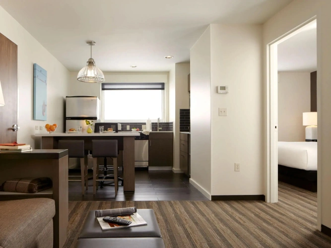 1 Bedroom Accessible Double Kitchen Suite