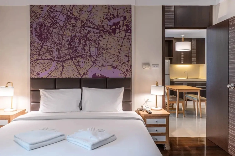 1 Bedroom Complex Suite