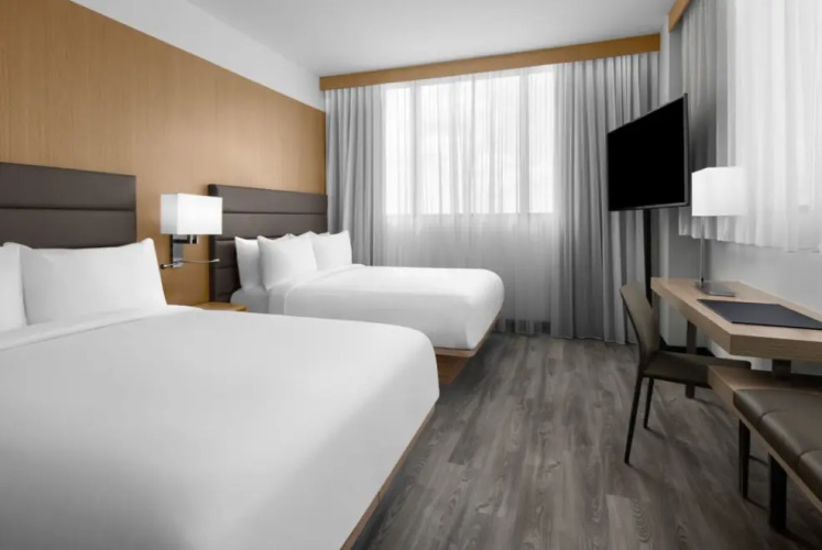 Deluxe Corner Quadruple room