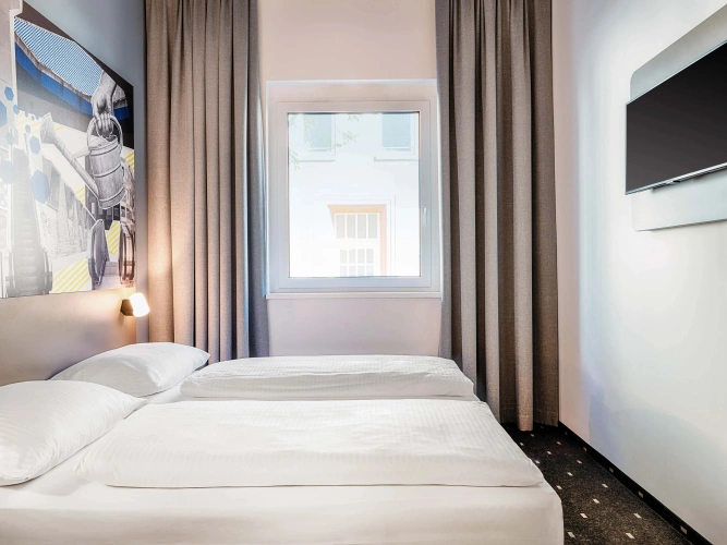 Twin room