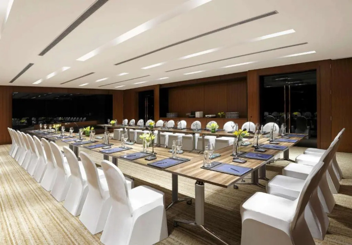 Hilton Bangalore Embassy GolfLinks photo 36