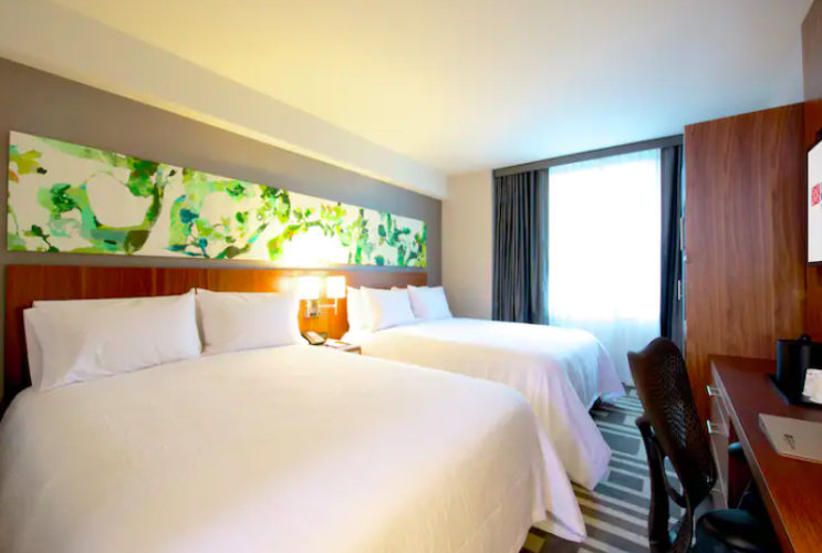 Premium City View Quadruple room