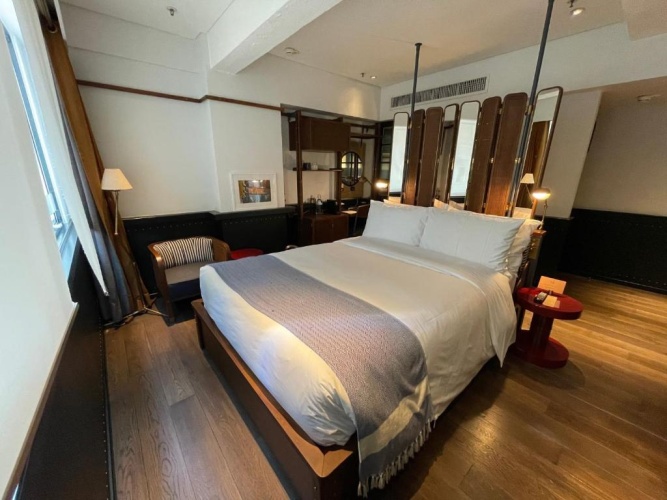 Medium Double room