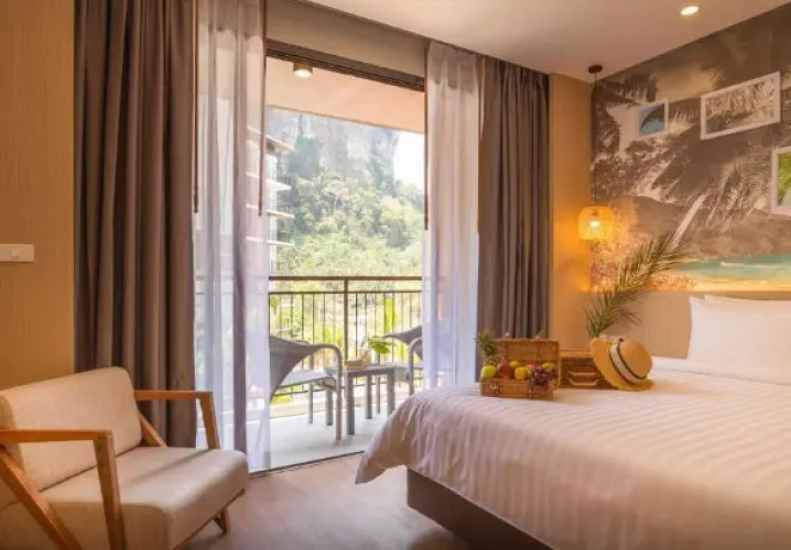 Deluxe with Limestone Cliff view Double room