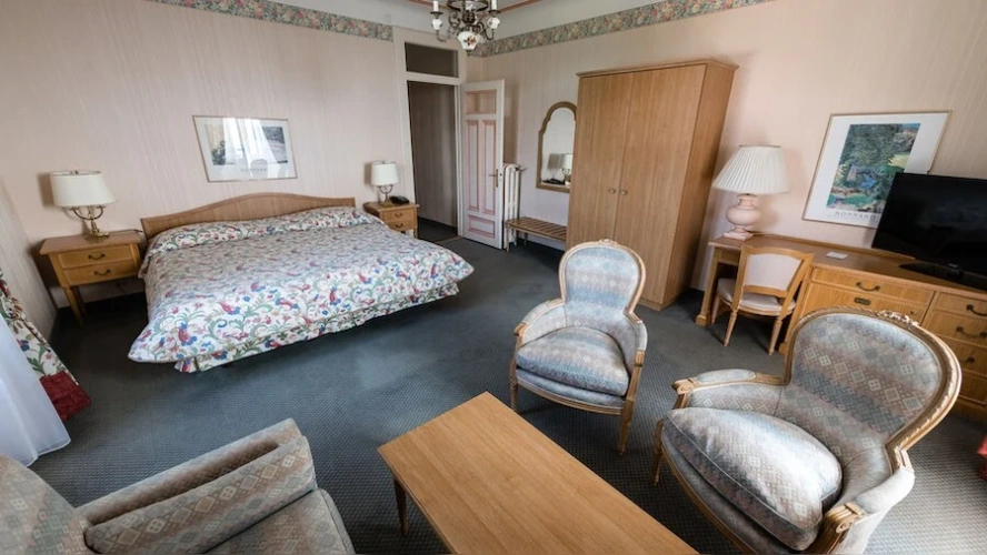 Double Junior Suite with balcony and with Mont Blanc View