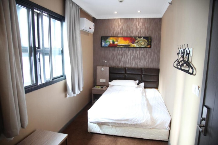 Small Double room