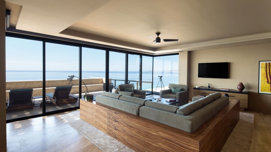 Presidential Kuttay Double Suite with balcony and waterfront