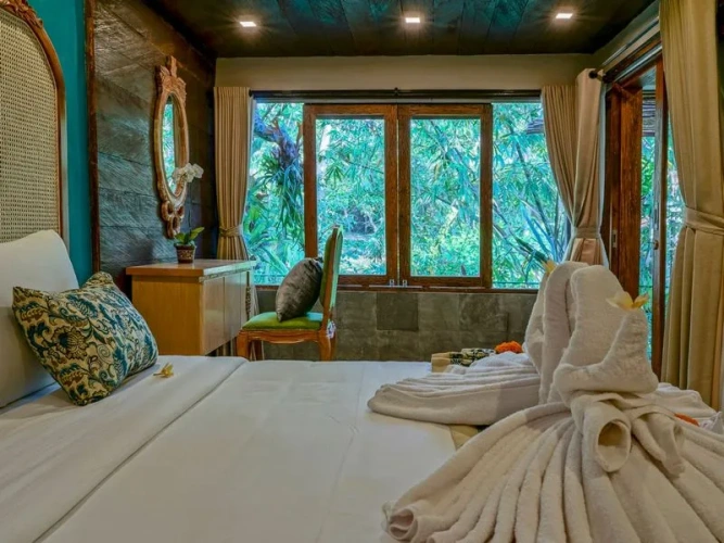 Double Tropical Suite
