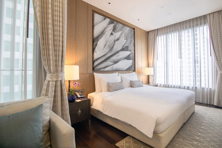 Executive Studio Double Pillars Residence with balcony and with city view