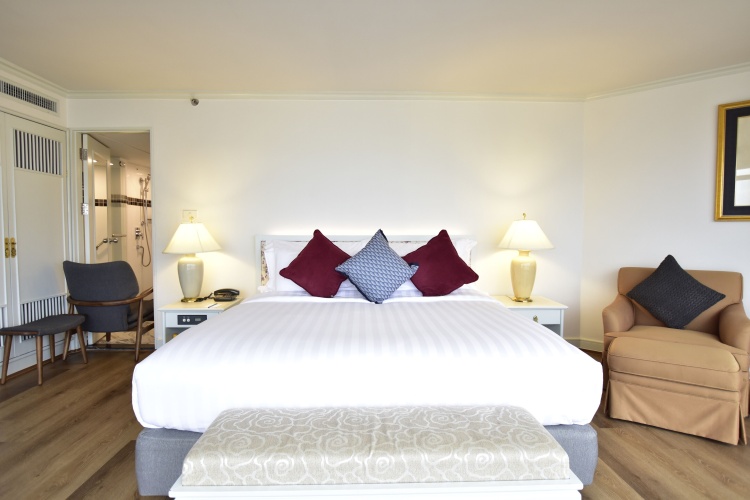 Double Suite with balcony and with river view