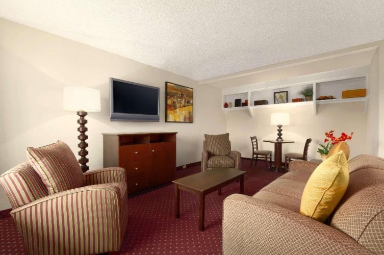 Smoking Double Suite