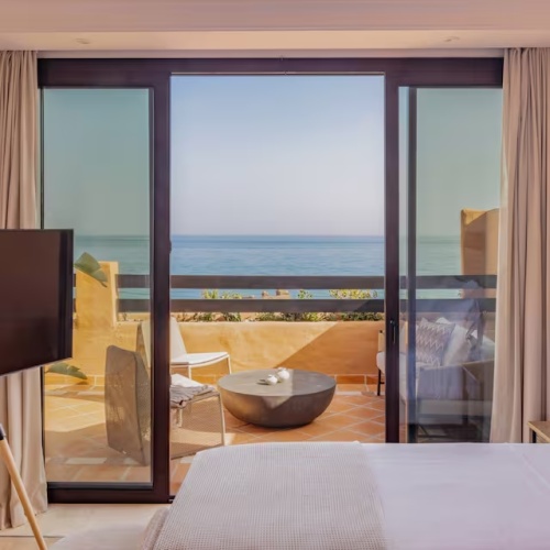 Grand with Jacuzzi Suite with ocean view