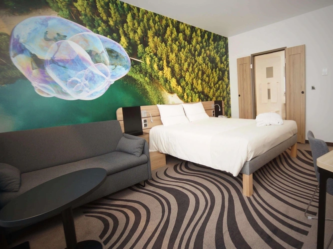Executive with Sofa Double room