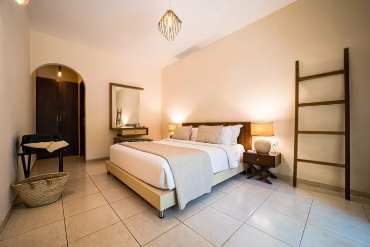 Standard Double Suite