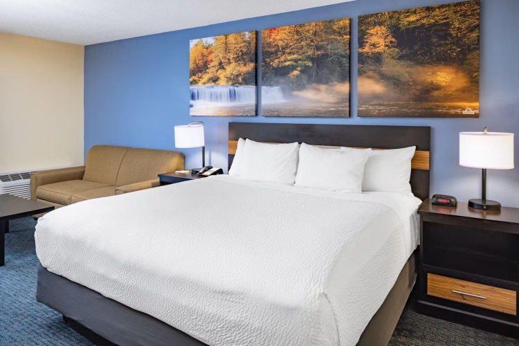 Mobility Accessible Double room with balcony