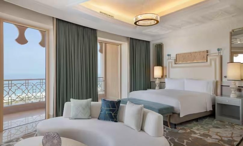 2 Bedrooms Suite with ocean view