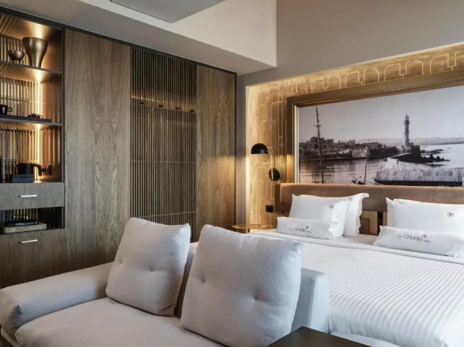 Double Suite