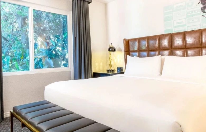 1 Bedroom Double Residence