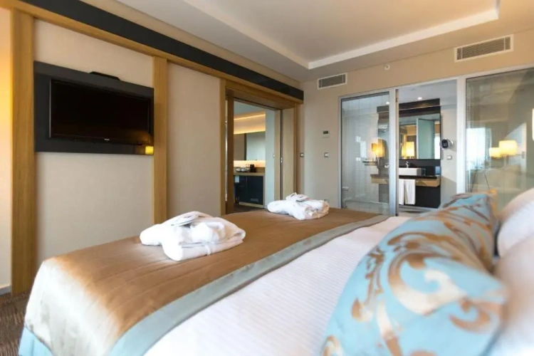 Suite with sea view