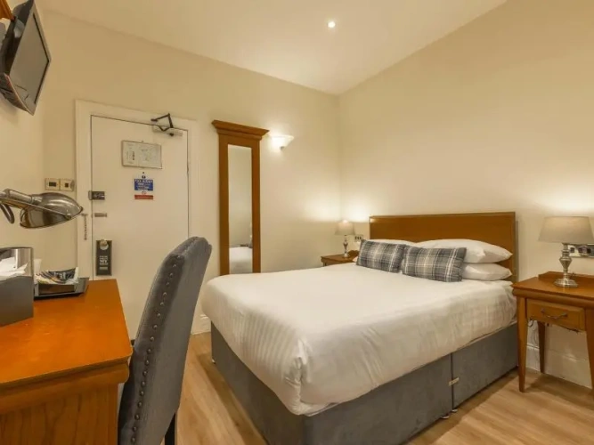 Junior Double room